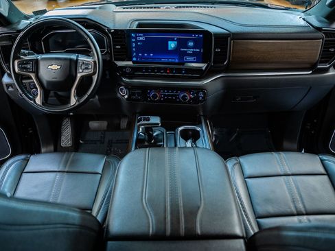 Used 2023 Chevrolet Silverado 1500 High Country w/ High Country Premium Package image 29
