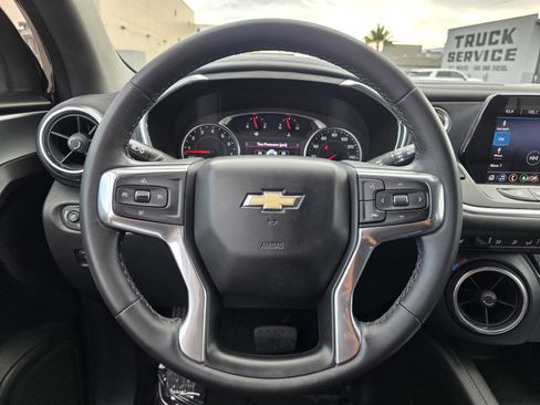 Used 2020 Chevrolet Blazer LT w/ Sound & Technology Package image 29