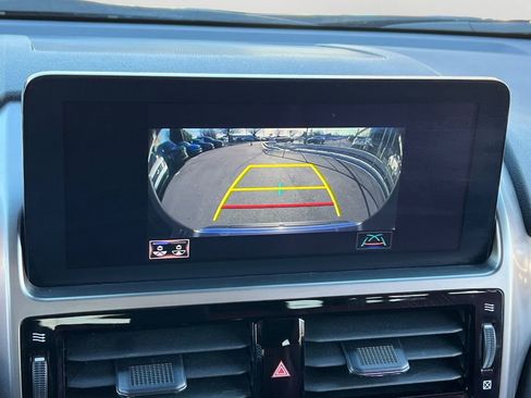Certified 2023 Lexus GX 460 Premium w/ Premium Package AWD/4WD image 21