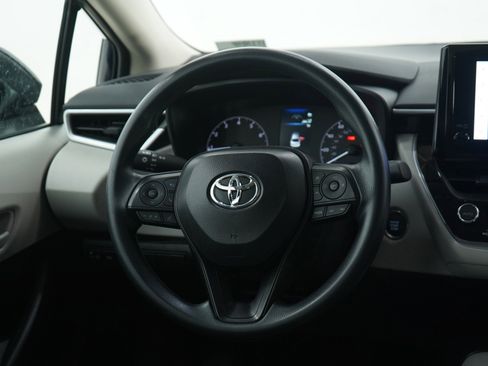 Used 2025 Toyota Corolla LE w/ LE Premium Package image 14
