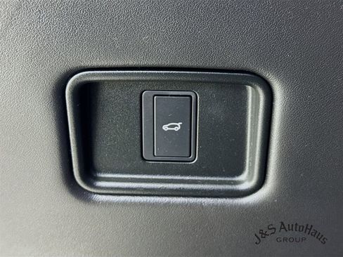Used 2023 Land Rover Range Rover Sport SE Dynamic AWD/4WD image 10