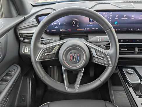 Used 2025 Buick Enclave Preferred image 13