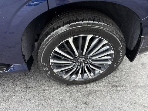 New 2025 Nissan Armada Platinum Reserve AWD/4WD image 21