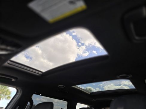 Used 2024 Kia EV9 GT-Line image 29