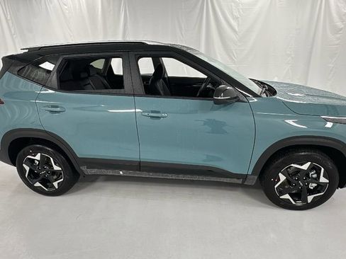 New 2026 Kia Seltos S image 2