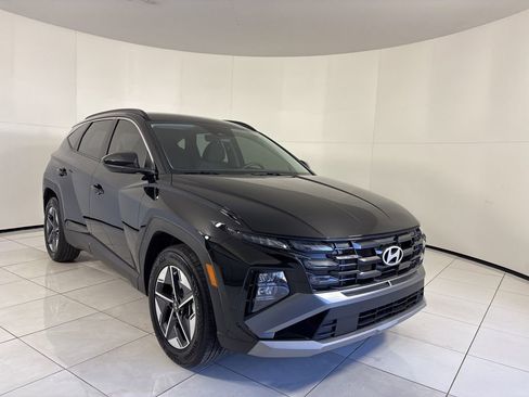 Certified 2025 Hyundai Tucson SEL image 7