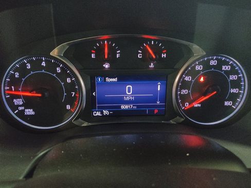 Used 2021 GMC Acadia SLE w/ Driver Convenience Package FWD image 23