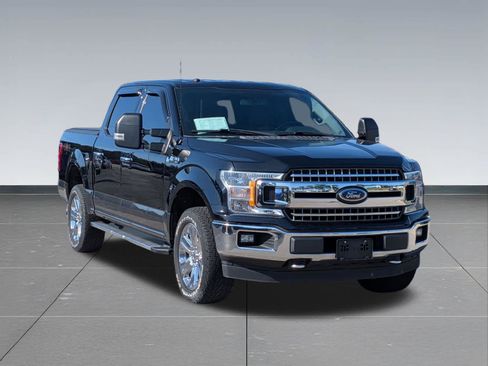 Used 2018 Ford F150 XLT w/ Equipment Group 302A Luxury AWD/4WD image 7