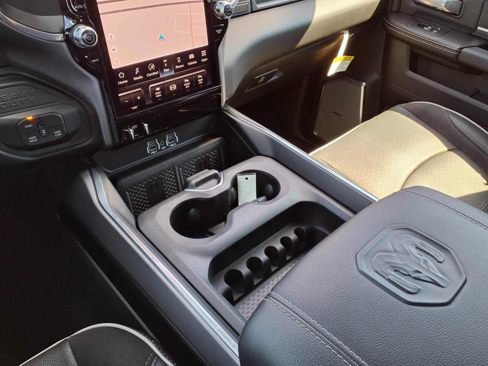 New 2026 RAM 2500 Laramie AWD/4WD image 20