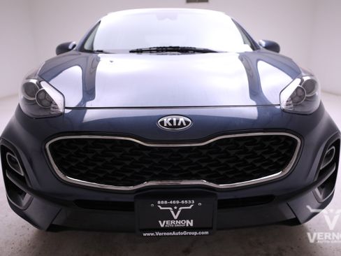 Used 2020 Kia Sportage LX image 8