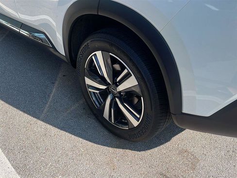 Used 2021 Nissan Rogue SL w/ Premium Package FWD image 13