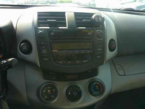 Used 2008 Toyota RAV4 4WD w/ 3rd Row image 11
