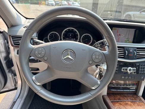 Used 2012 Mercedes-Benz E 350 Sedan image 18