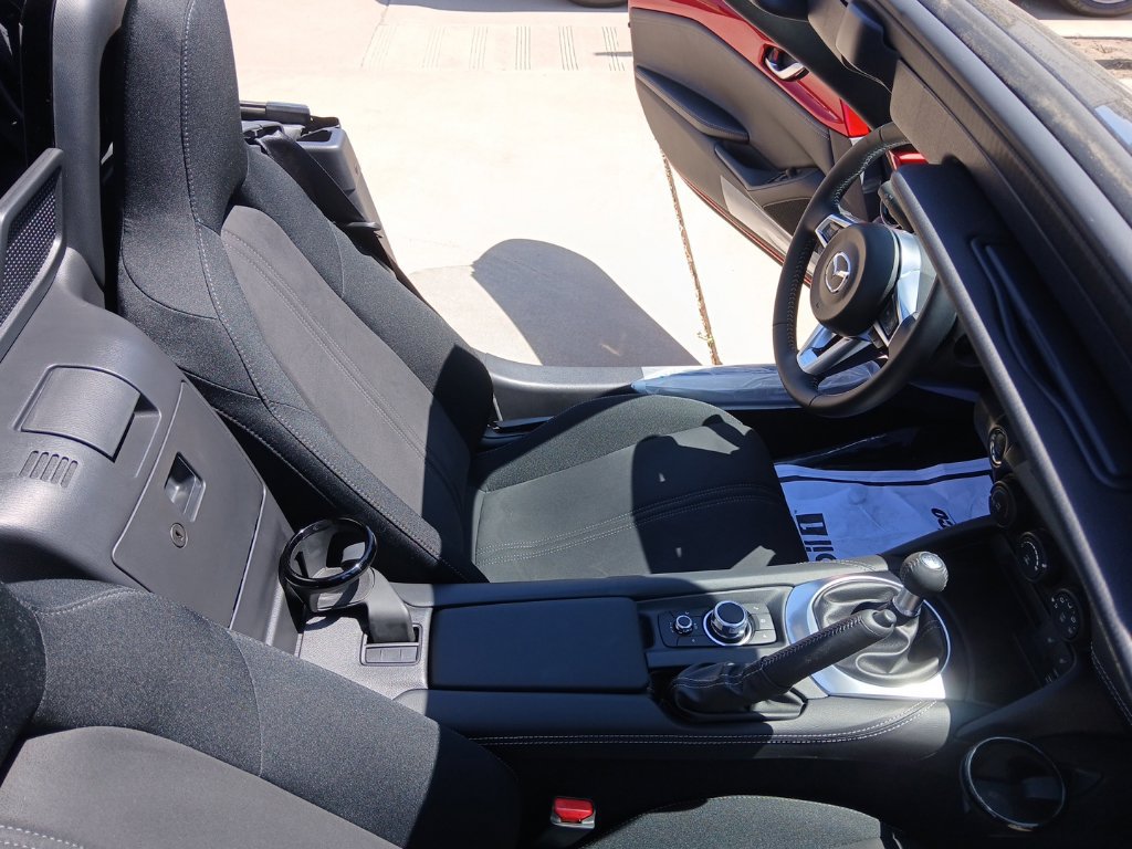 New 2026 MAZDA MX-5 Miata Club w/ Interior Package RWD image 10