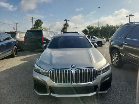 Used 2020 BMW 740i xDrive w/ M Sport Package AWD/4WD image 25