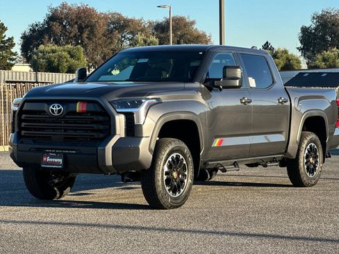 New 2026 Toyota Tundra SR5 AWD/4WD image 8