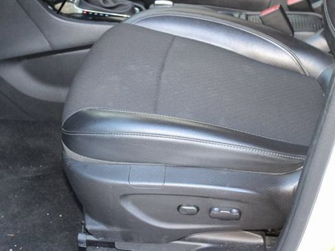 Used 2019 Buick Encore Sport Touring image 15