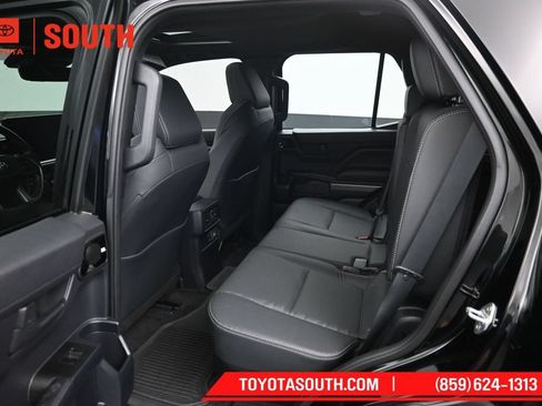 Used 2025 Toyota 4Runner TRD Sport Premium AWD/4WD image 10