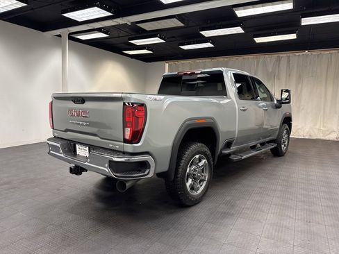 New 2026 GMC Sierra 2500 SLE w/ SLE Value Package; image 5