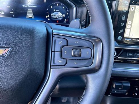 Used 2024 Chevrolet Silverado 1500 High Country w/ Technology Package image 13