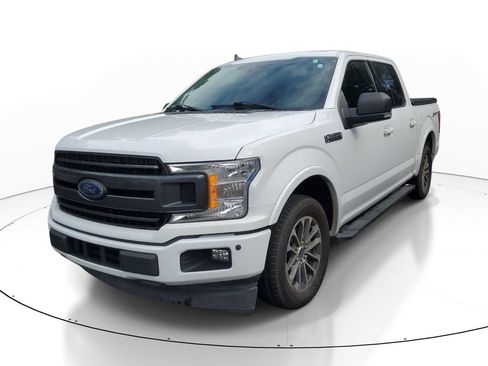 Used 2020 Ford F150 XLT w/ Equipment Group 302A Luxury RWD image 3