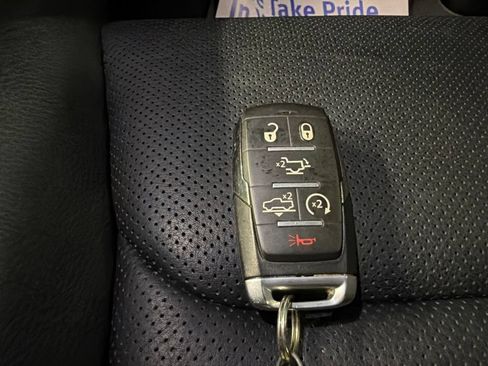 Used 2019 RAM 1500 Limited AWD/4WD image 39