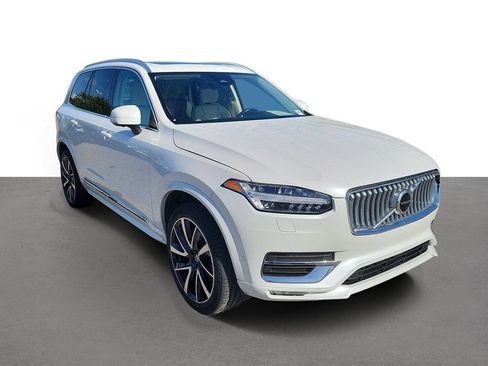 Used 2023 Volvo XC90 B6 Plus w/ Protection Package Premier AWD/4WD image 2