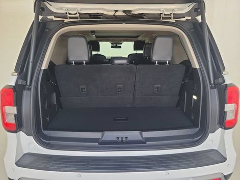 Used 2022 Ford Expedition XLT RWD image 10