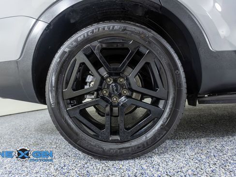 Used 2025 Kia Telluride SX X-Line AWD/4WD image 49