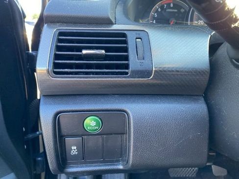 Used 2017 Honda Accord EX image 15