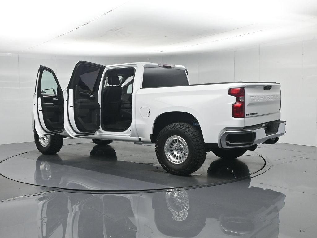 Used 2023 Chevrolet Silverado 1500 LT RWD image 37