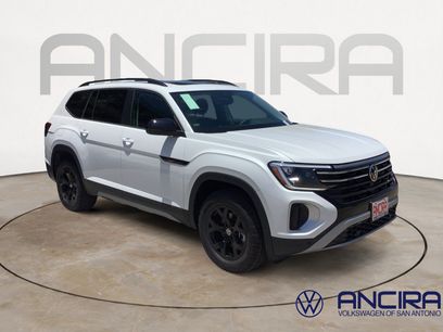 New 2026 Volkswagen Atlas Peak Edition
