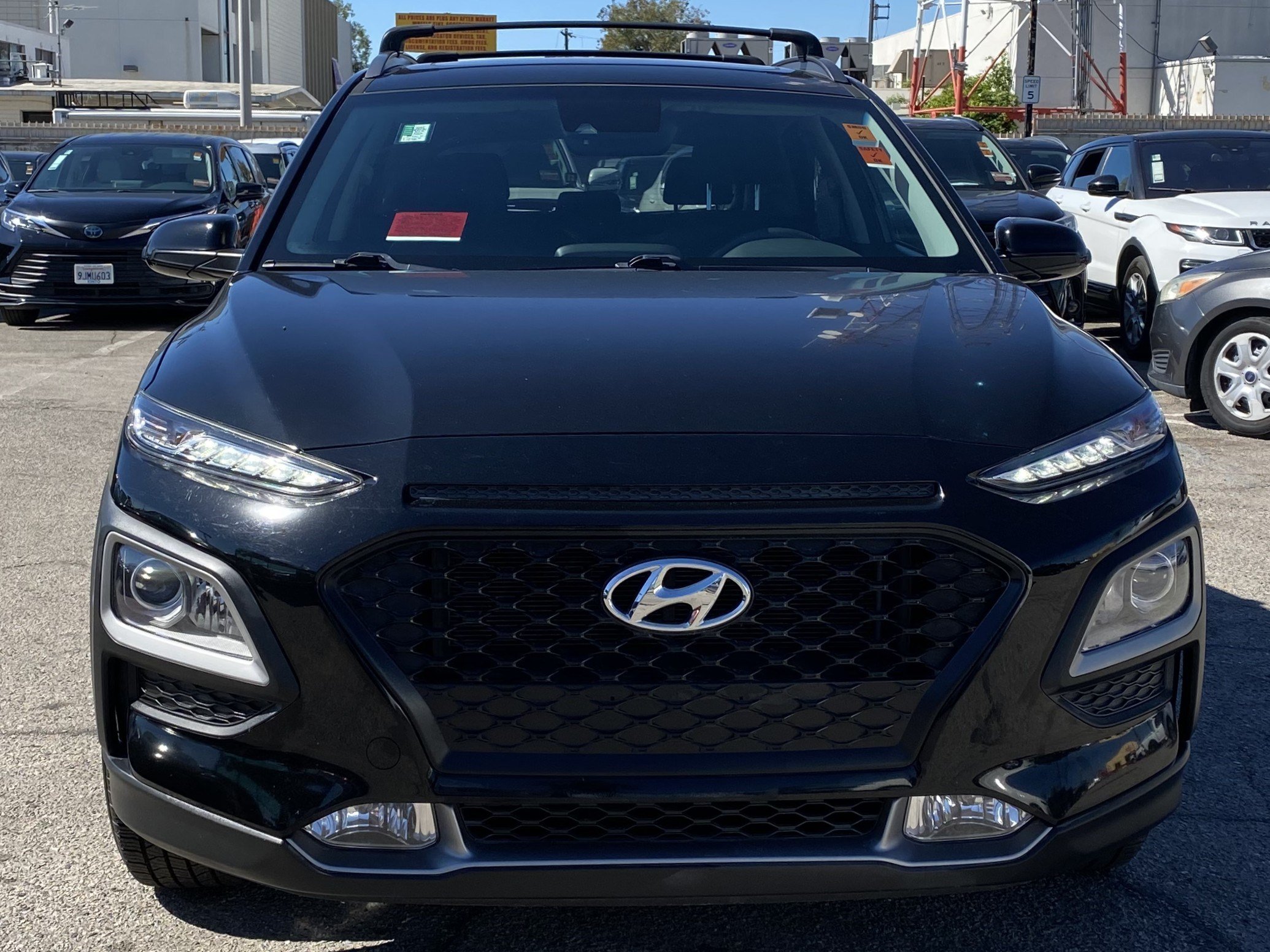 Used 2021 Hyundai Kona SEL Plus FWD image 3