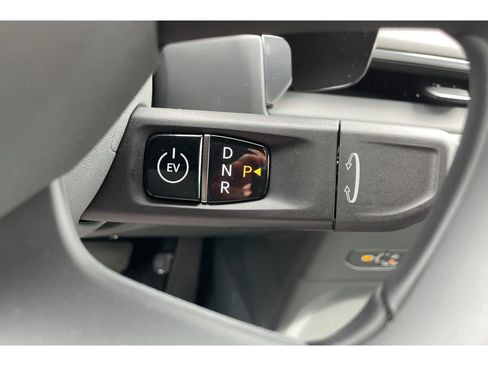 Used 2026 Kia EV9 Land AWD/4WD image 32