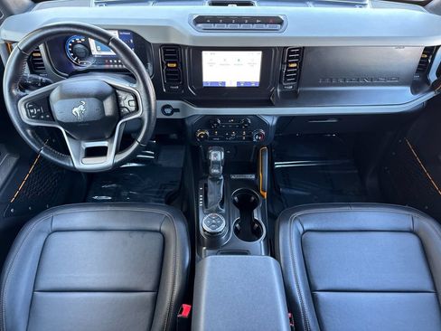 Used 2022 Ford Bronco Badlands AWD/4WD image 12