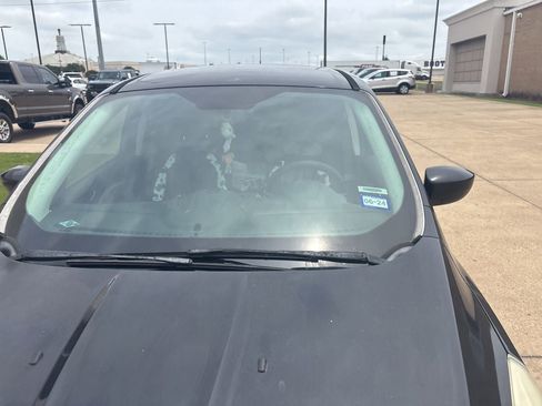 Used 2016 Ford Escape SE FWD image 8