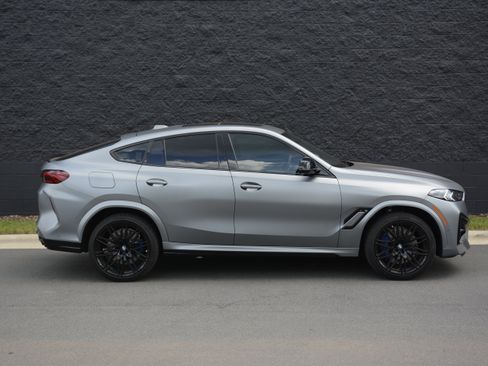 Used 2026 BMW X6 M Competition AWD/4WD image 8