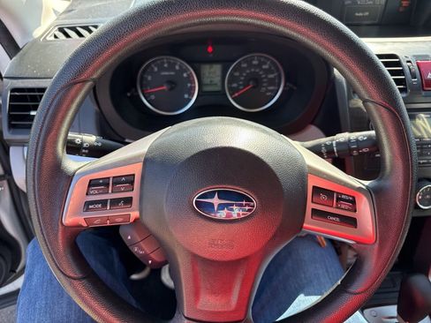 Used 2014 Subaru Forester 2.5i Premium w/ All-Weather Package image 10