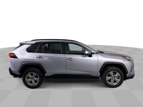 Used 2024 Toyota RAV4 XLE image 9