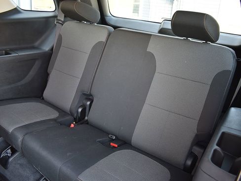 Used 2019 Chevrolet Traverse LT AWD/4WD image 7