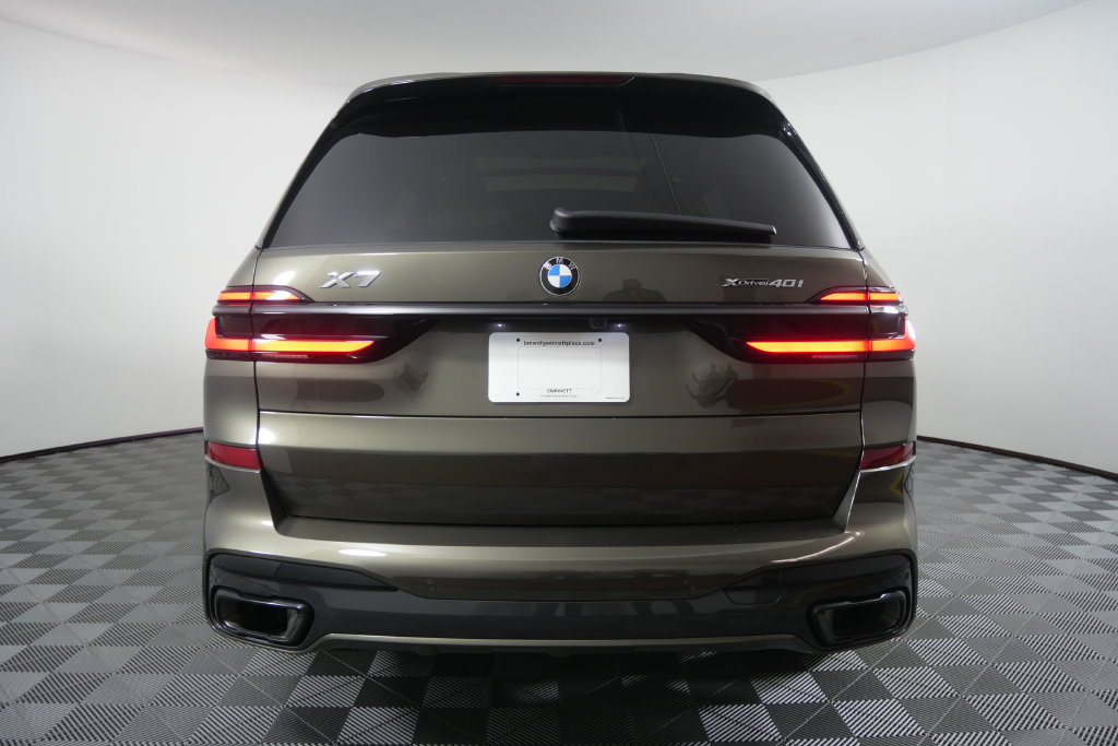 Certified 2026 BMW X7 xDrive40i w/ Dynamic Handling Package AWD/4WD image 5