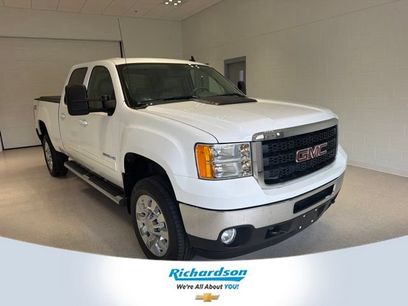 Used 2011 GMC Sierra 2500 SLT w/ SLT Convenience Package