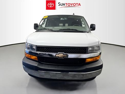Used 2024 Chevrolet Express 2500 w/ Driver Convenience Package image 10