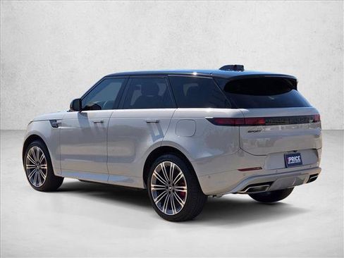 Used 2025 Land Rover Range Rover Sport Dynamic SE AWD/4WD image 7