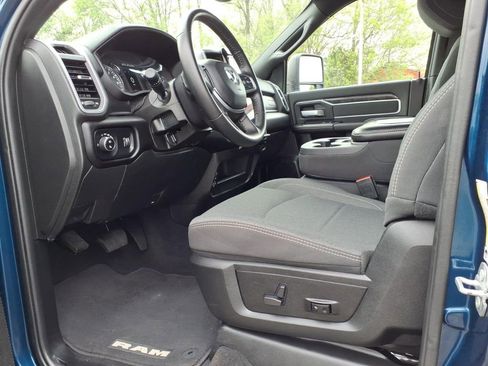Certified 2024 RAM 2500 Big Horn w/ Night Edition AWD/4WD image 13