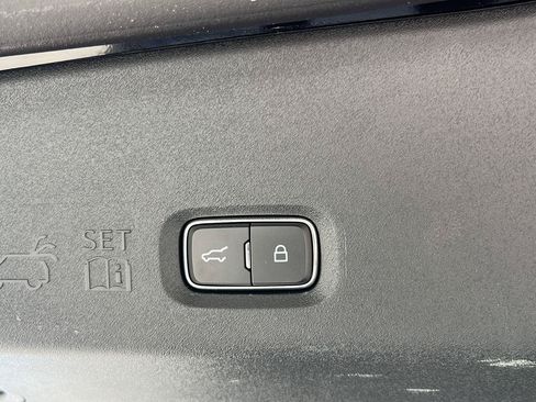 Used 2025 Ford Expedition Platinum AWD/4WD image 31