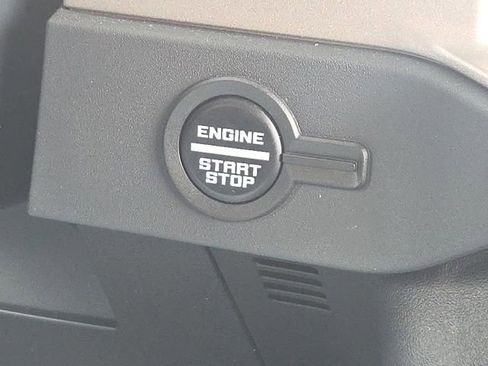 Used 2025 Ford Bronco Outer Banks w/ Sasquatch Package AWD/4WD image 43
