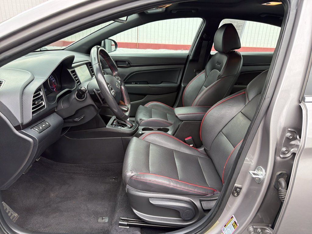 Used 2020 Hyundai Elantra Sport w/ Premium Package 02 FWD image 10