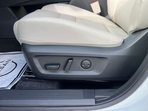 New 2026 Nissan Rogue SV image 30