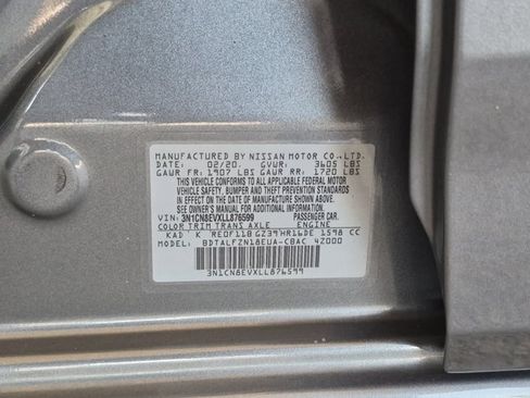 Used 2020 Nissan Versa SV FWD image 22